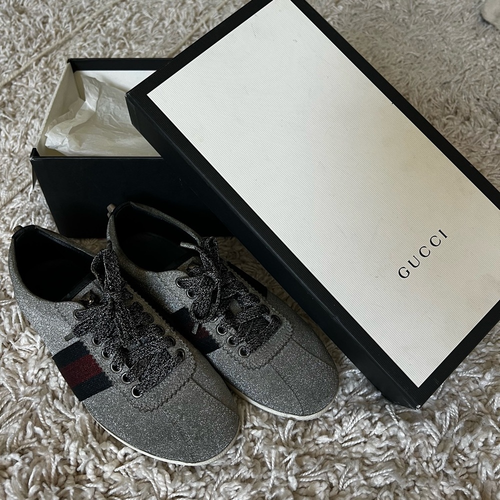 The Gucci Bambi Web Silver sneaker
